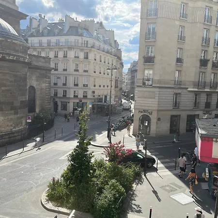 3 Pieces Martyrs - Montmartre - Opera * باريس